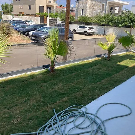 Villa Luka Polychrono